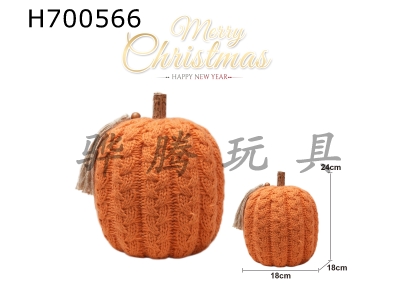 H700566 - Crafted Christmas ornaments and decorations - wool pumpkin (12 pieces)